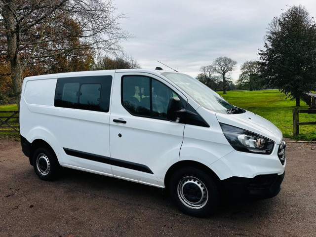 FORD TRANSIT CUSTOM