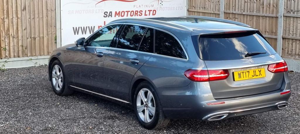 MERCEDES-BENZ E CLASS