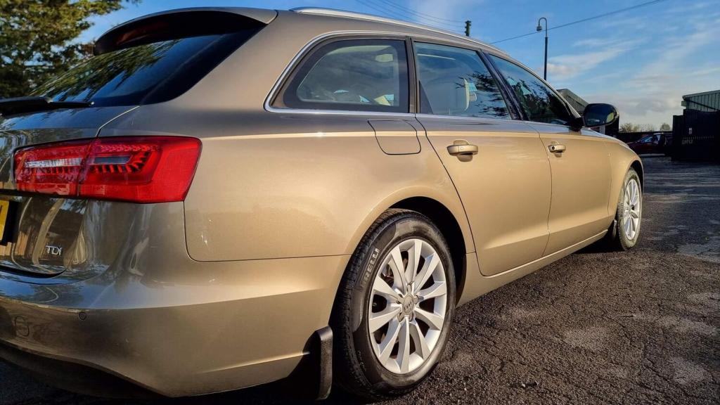 AUDI A6