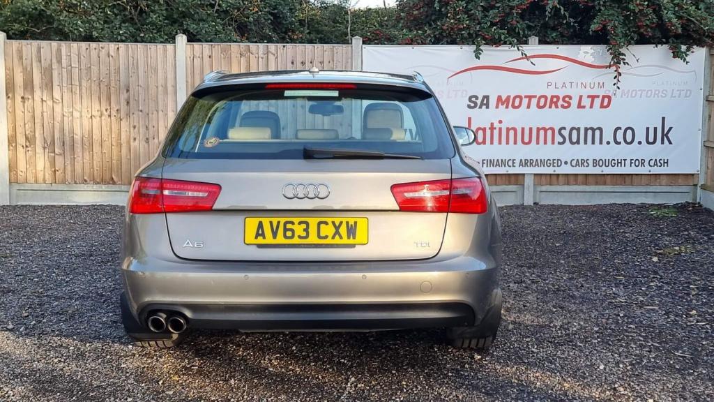 AUDI A6