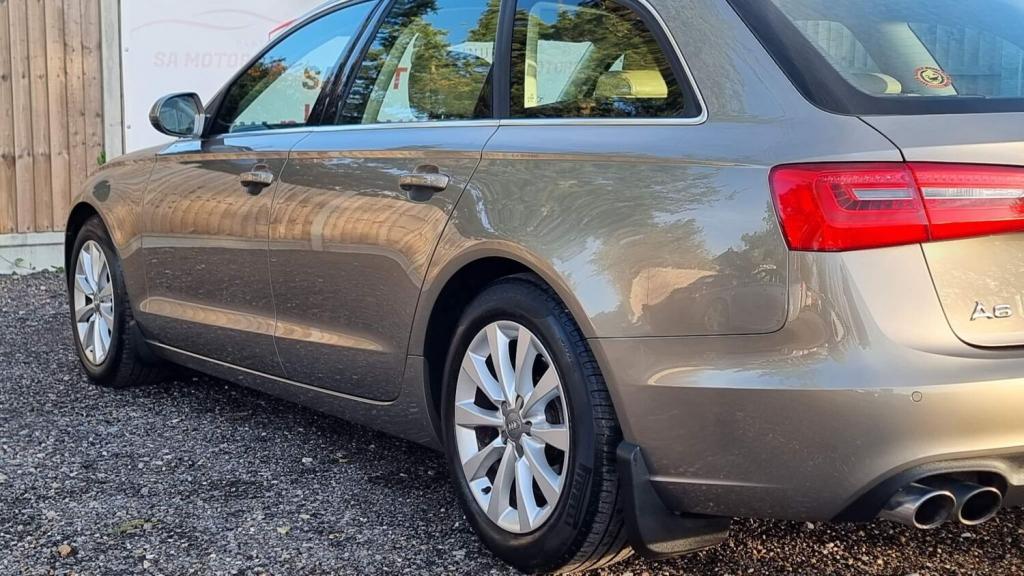 AUDI A6