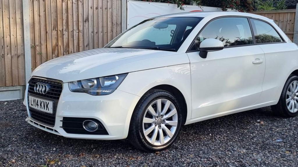 AUDI A1