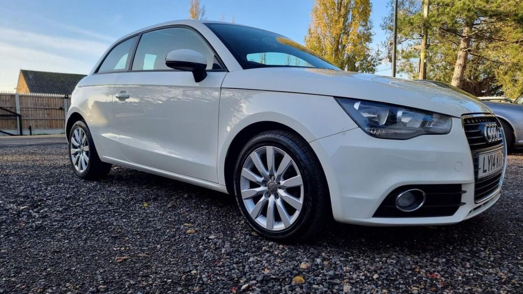 AUDI A1