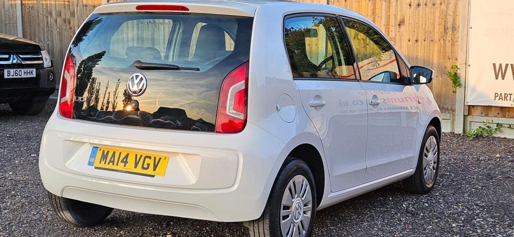 VOLKSWAGEN UP