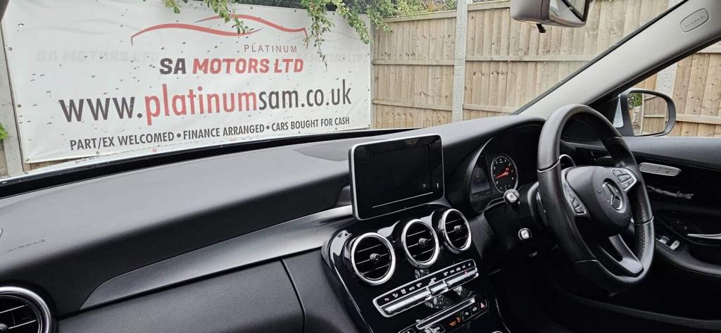 MERCEDES-BENZ C CLASS