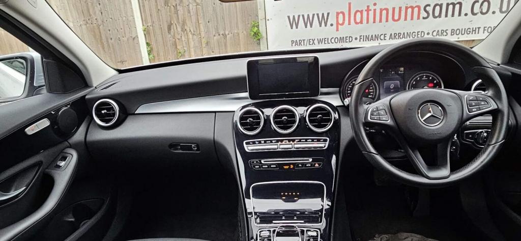 MERCEDES-BENZ C CLASS