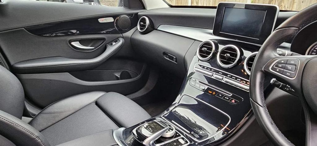 View MERCEDES-BENZ C CLASS 2.0 C200 SE Executive Edition 7G-Tronic+ Euro 6 (s/s) 4dr