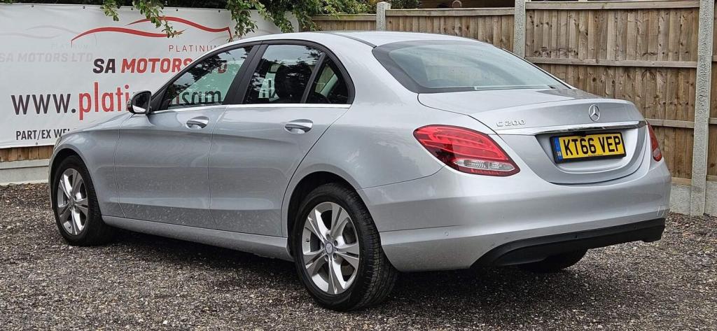 MERCEDES-BENZ C CLASS