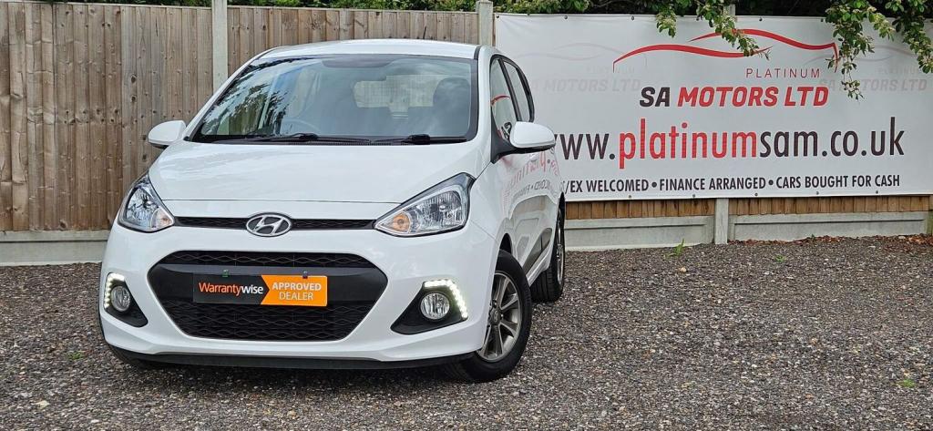 View HYUNDAI I10 1.2 Premium Auto Euro 5 5dr