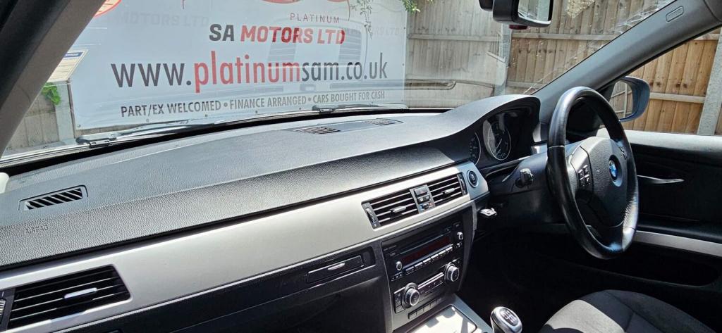 View BMW 3 SERIES 2.0 320d ED EfficientDynamics Euro 5 (s/s) 4dr