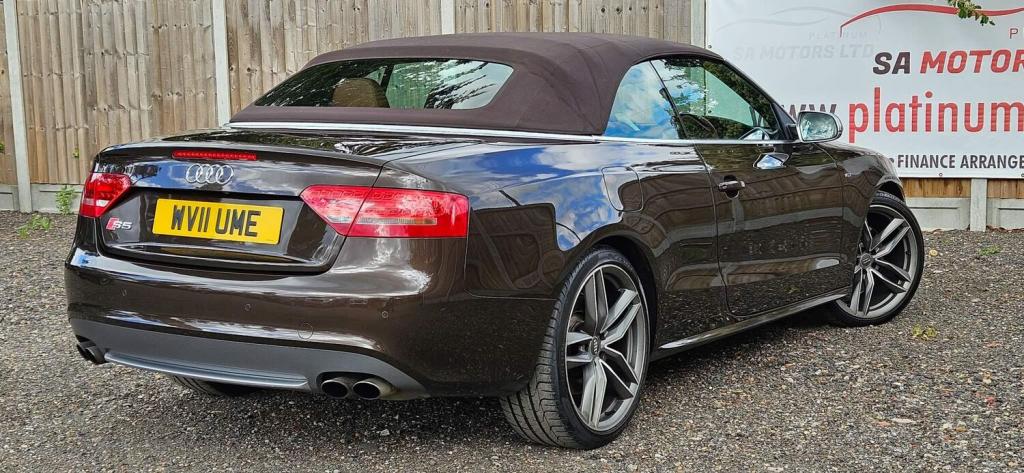 AUDI S5