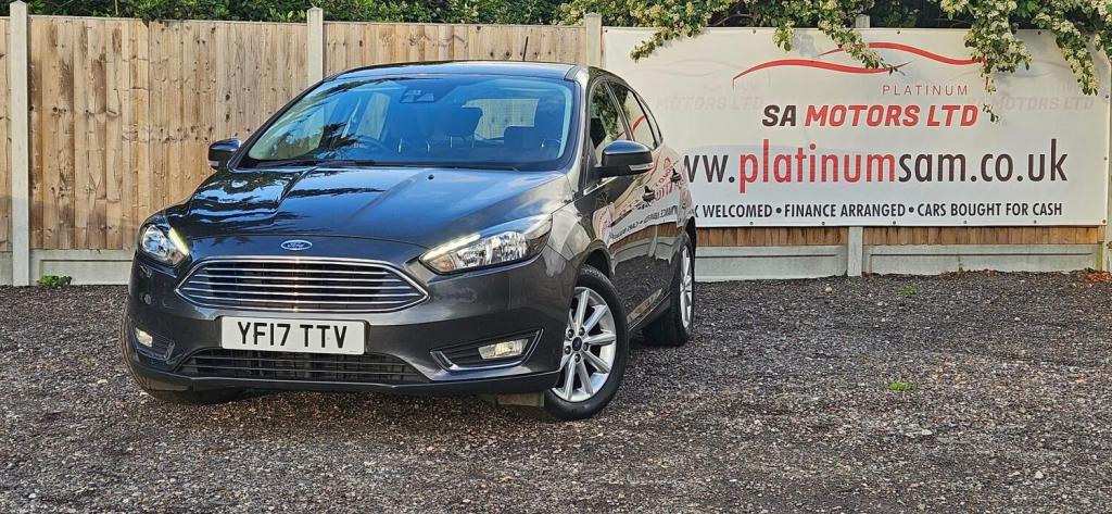 View FORD FOCUS 1.0T EcoBoost Titanium Auto Euro 6 (s/s) 5dr