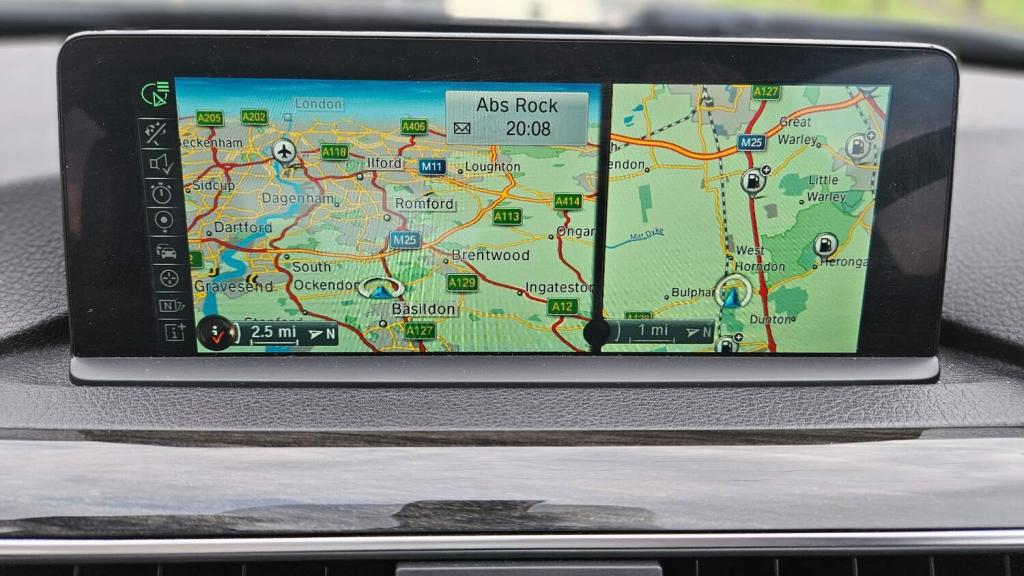 View BMW 3 SERIES 2.0 320d Luxury Auto Euro 6 (s/s) 4dr