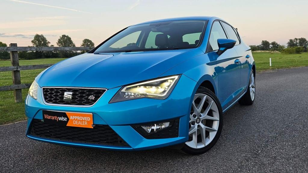SEAT LEON