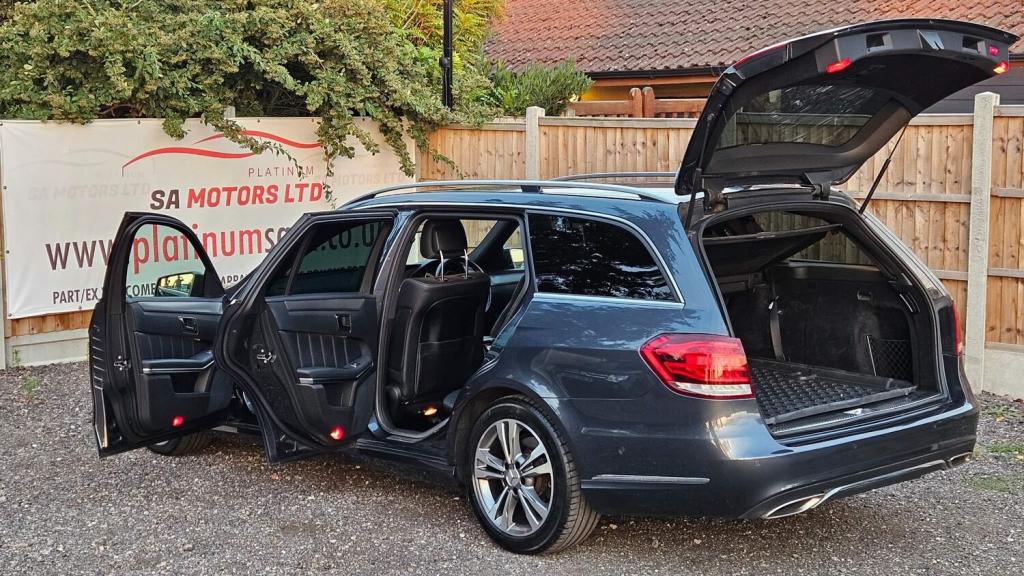 MERCEDES-BENZ E CLASS