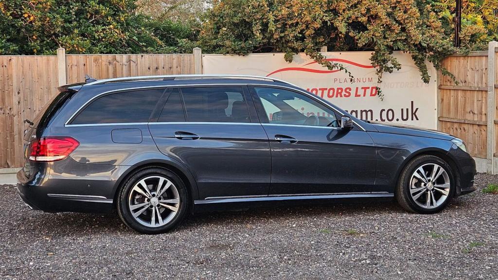 MERCEDES-BENZ E CLASS