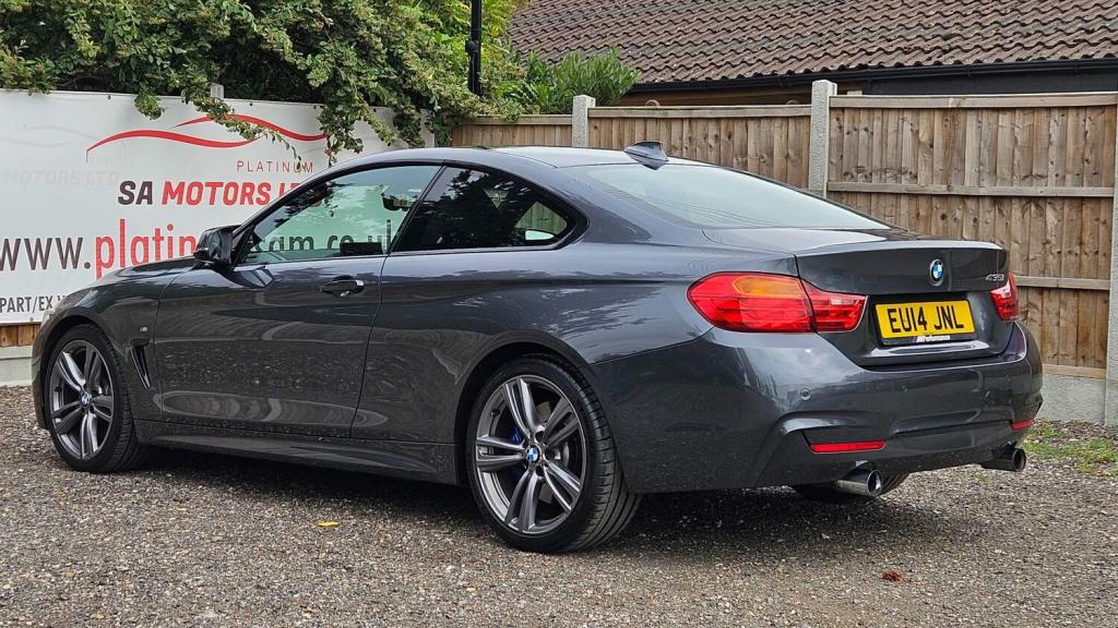 BMW 4 SERIES