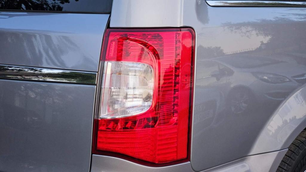 CHRYSLER GRAND VOYAGER