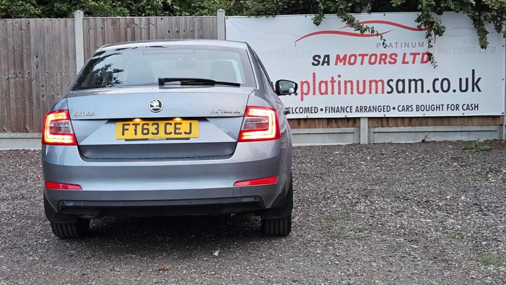 SKODA OCTAVIA