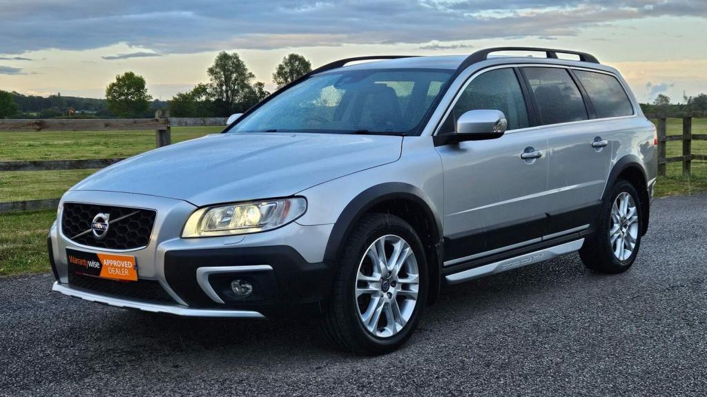VOLVO XC70