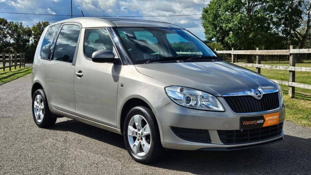 View SKODA ROOMSTER 1.2 TSI SE DSG Euro 5 5dr