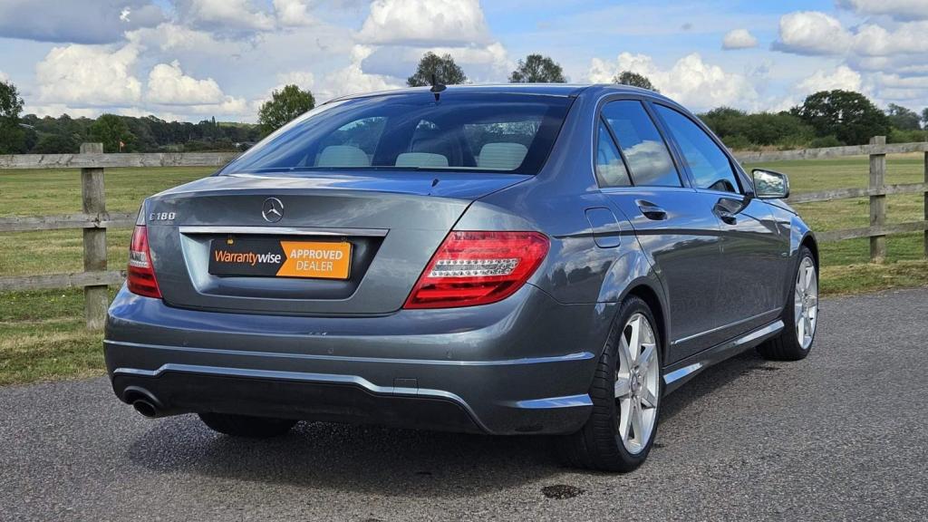 MERCEDES-BENZ C CLASS