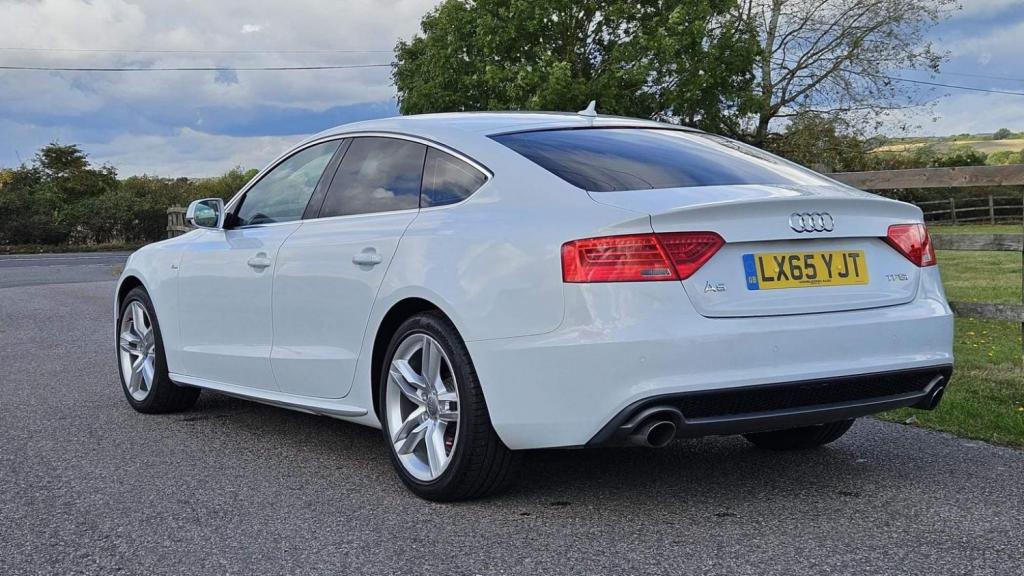 AUDI A5