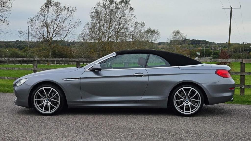 BMW 6 SERIES