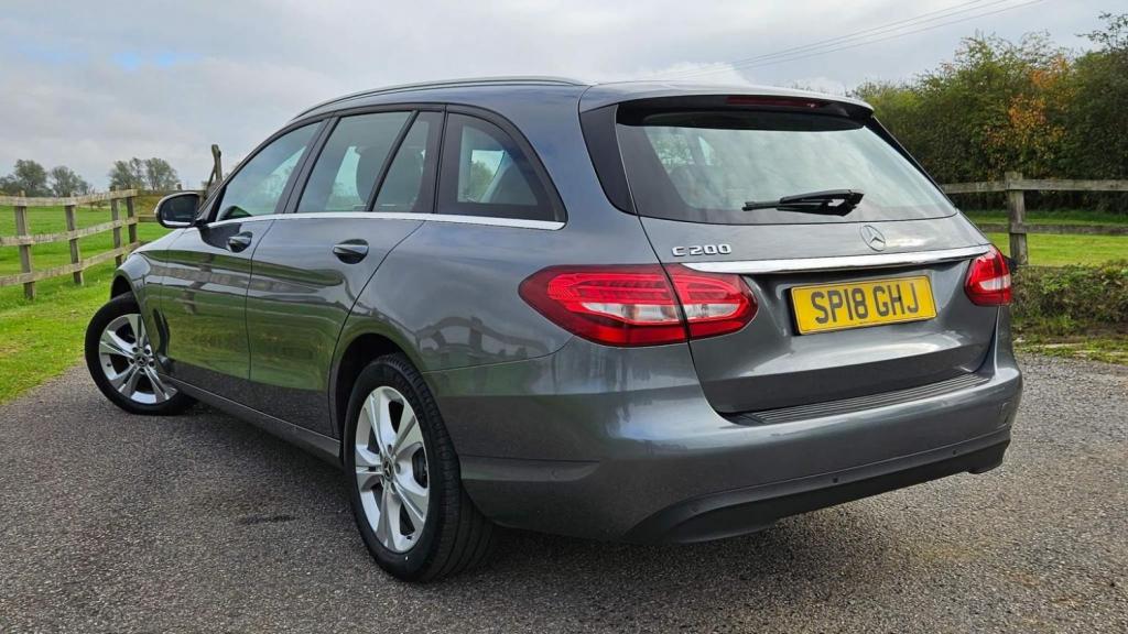 MERCEDES-BENZ C CLASS