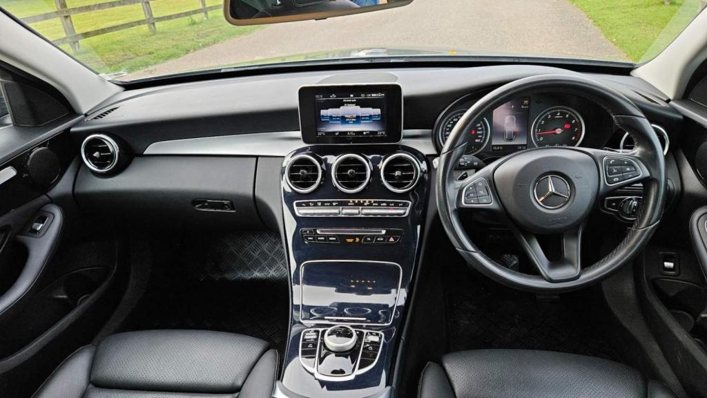 View MERCEDES-BENZ C CLASS 2.0 C200 SE Executive Edition G-Tronic+ Euro 6 (s/s) 5dr