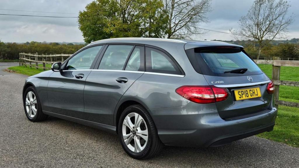 MERCEDES-BENZ C CLASS