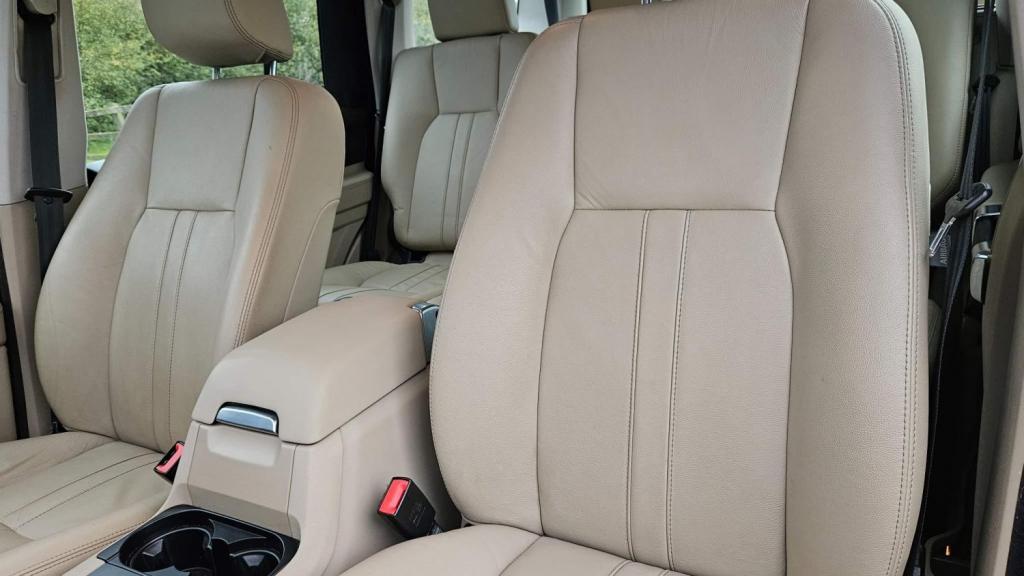 LAND ROVER DISCOVERY 4