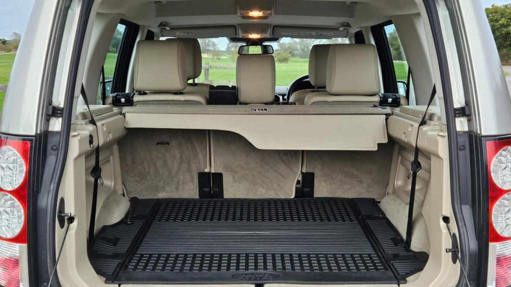 LAND ROVER DISCOVERY 4