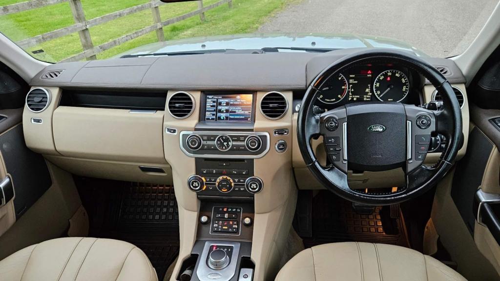 LAND ROVER DISCOVERY 4