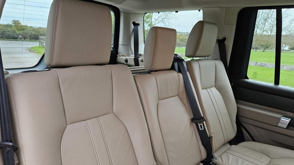 LAND ROVER DISCOVERY 4