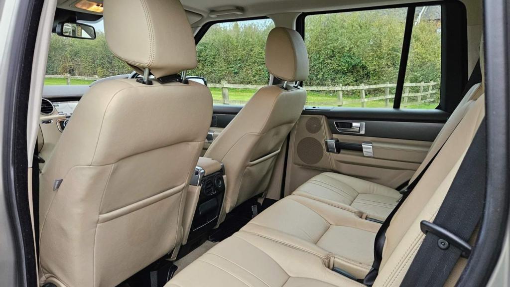 LAND ROVER DISCOVERY 4