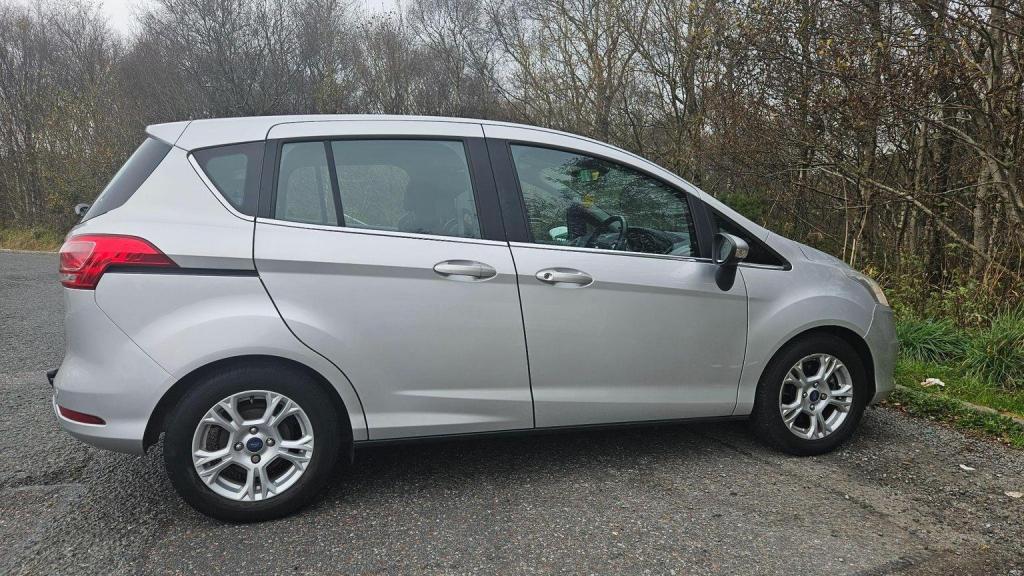 FORD B-MAX
