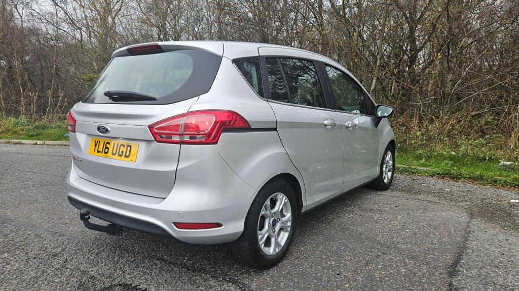 View FORD B-MAX 1.6 Zetec Powershift Euro 5 5dr