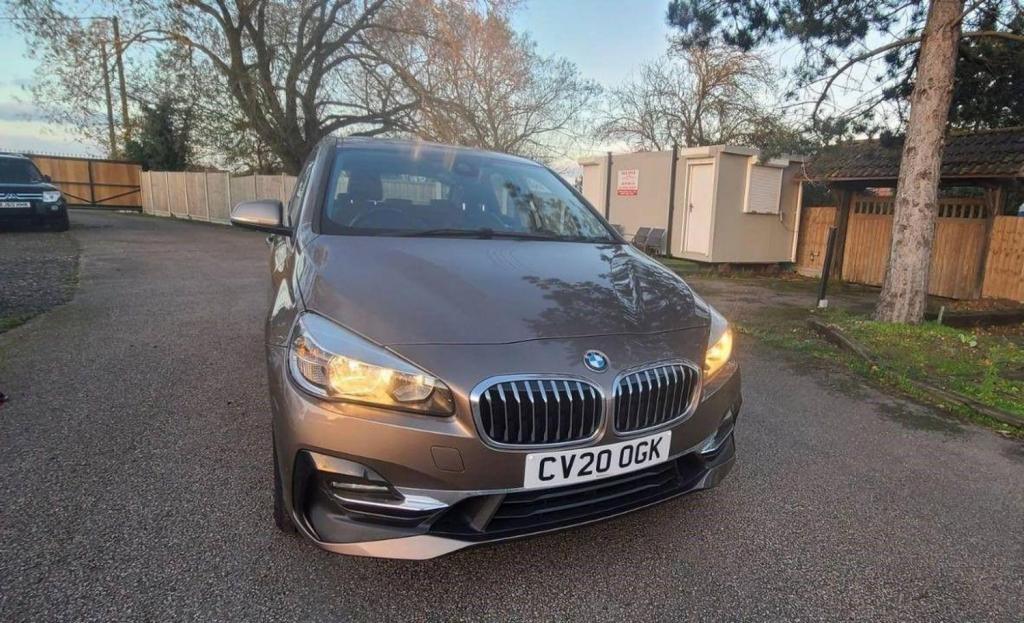 View BMW 2 SERIES ACTIVE TOURER 2.0 220i GPF Luxury DCT Euro 6 (s/s) 5dr