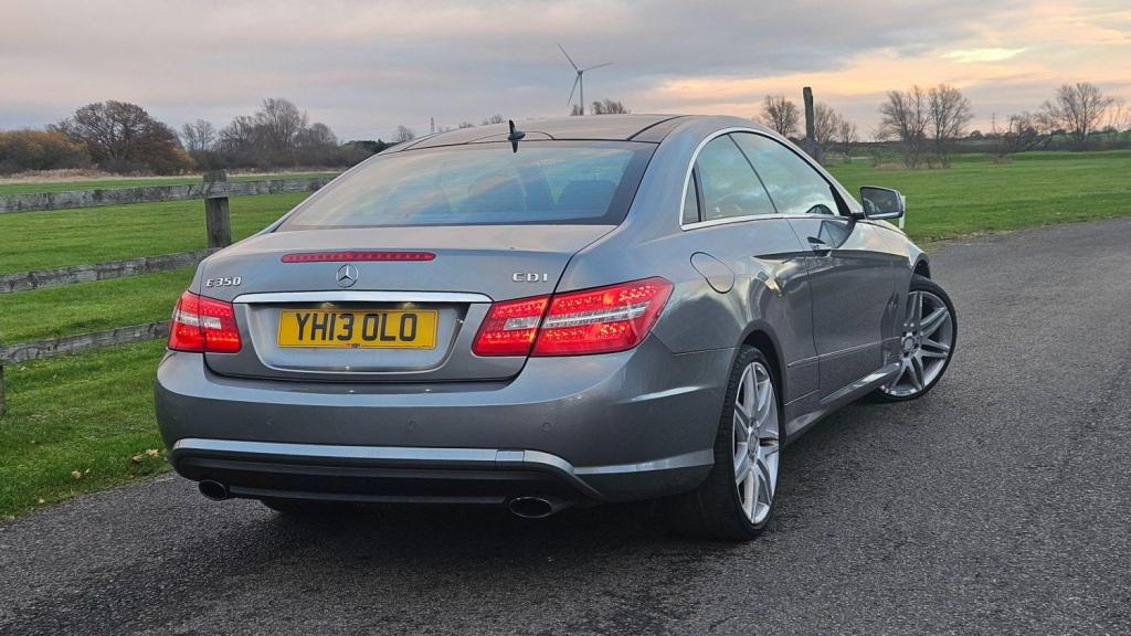 MERCEDES-BENZ E CLASS