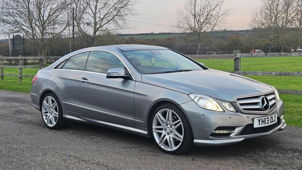 MERCEDES-BENZ E CLASS