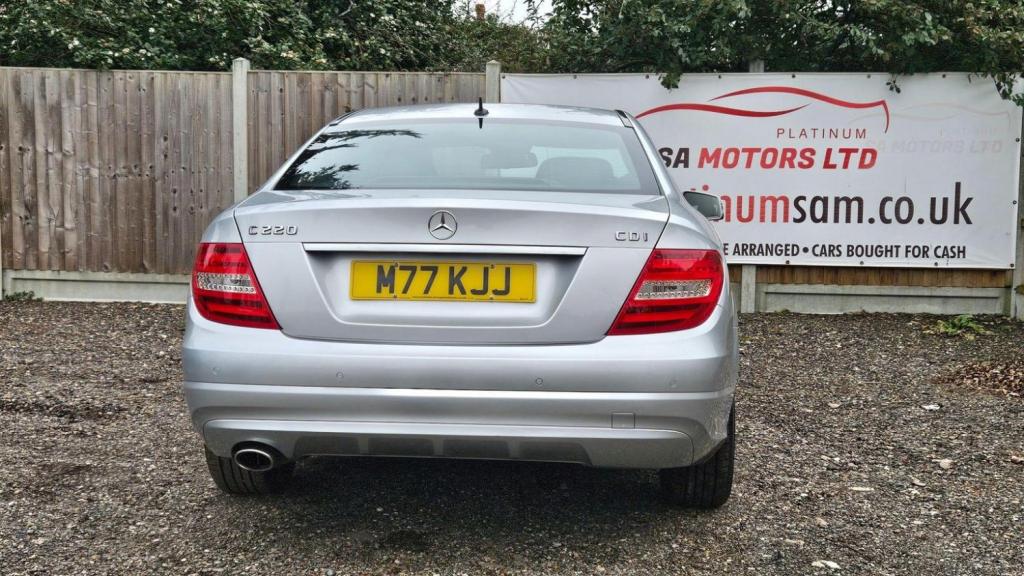 MERCEDES-BENZ C CLASS