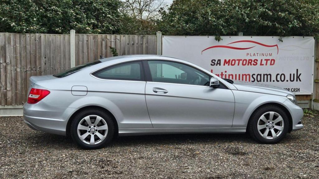 MERCEDES-BENZ C CLASS