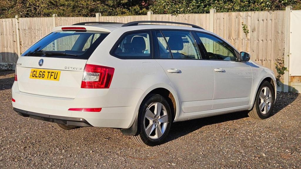 SKODA OCTAVIA