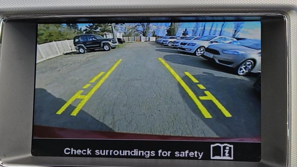 View JAGUAR XF 2.2d R-Sport Auto Euro 5 (s/s) 4dr