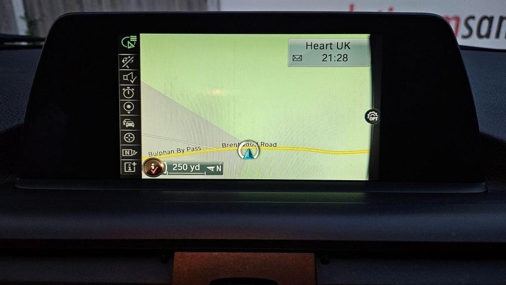 View BMW 1 SERIES 1.5 118i Sport Auto Euro 6 (s/s) 5dr