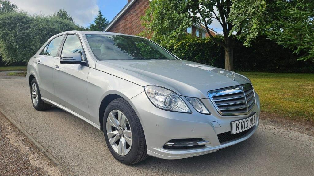 View MERCEDES-BENZ E CLASS 2.1 E220 CDI BlueEfficiency SE G-Tronic+ Euro 5 (s/s) 4dr