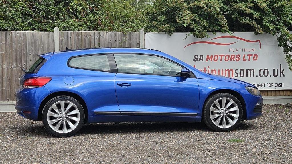 VOLKSWAGEN SCIROCCO