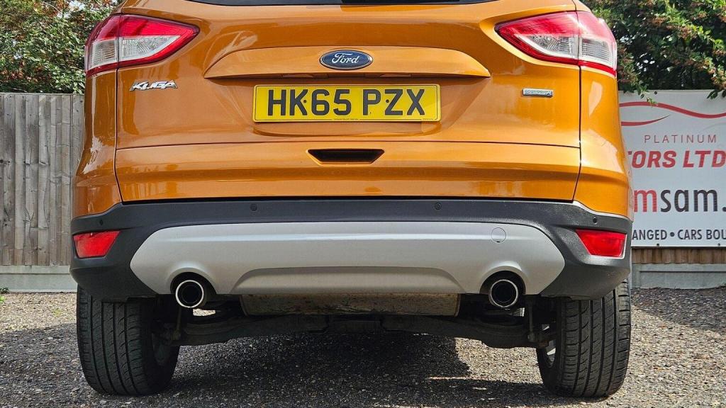 FORD KUGA