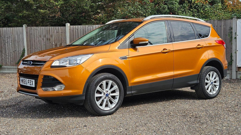 View FORD KUGA 1.5T EcoBoost Titanium Auto AWD Euro 6 (s/s) 5dr